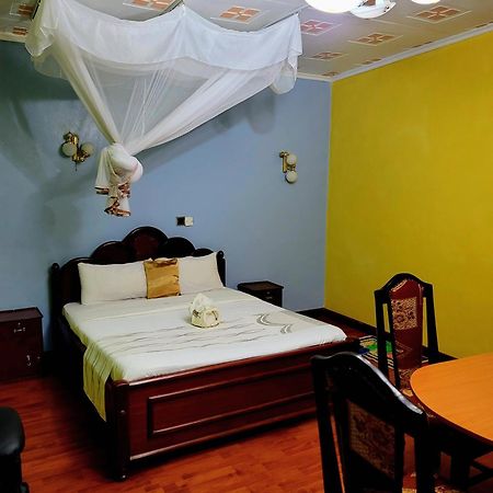 Apex Resort Nakuru Extérieur photo