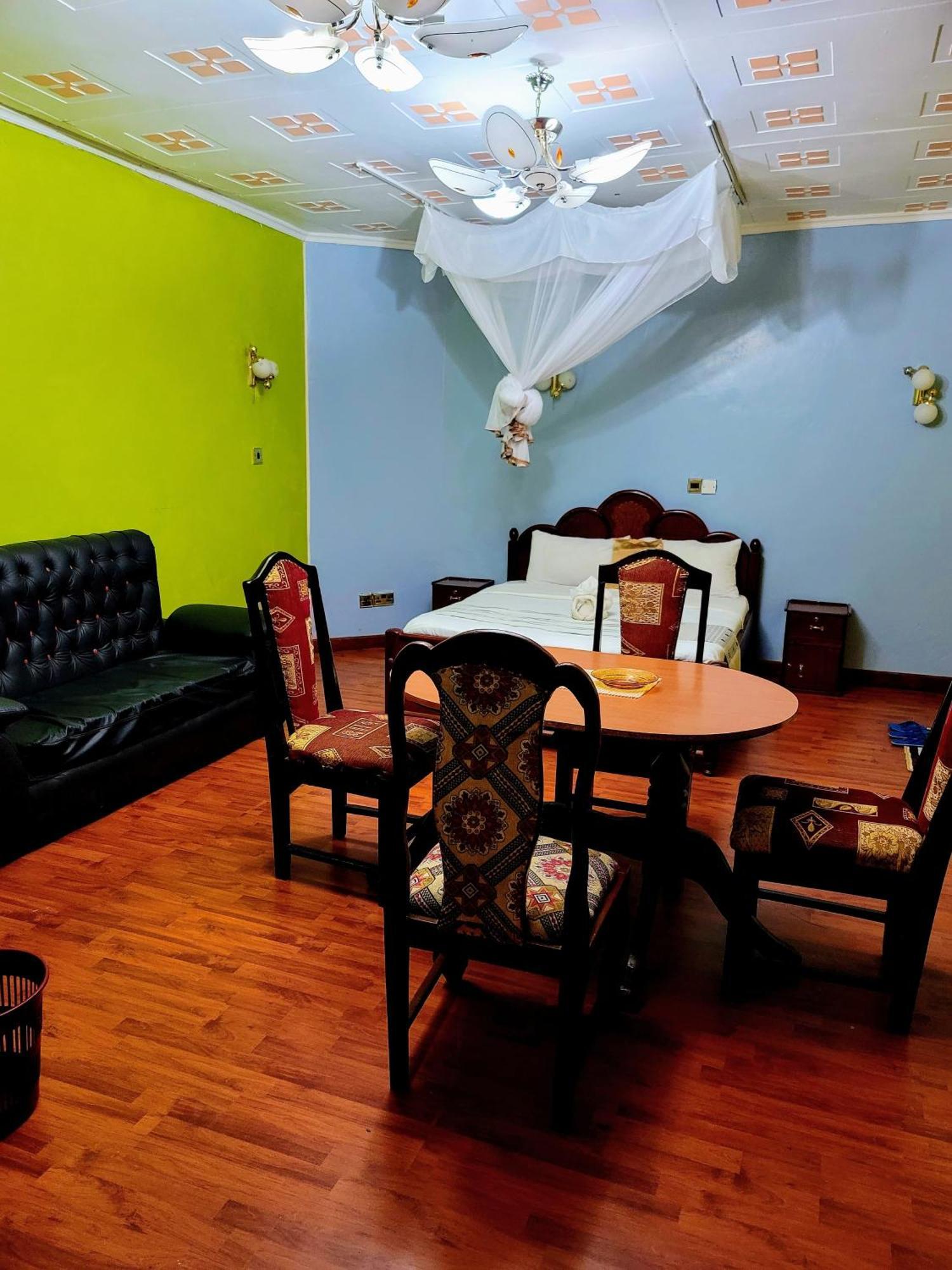 Apex Resort Nakuru Extérieur photo