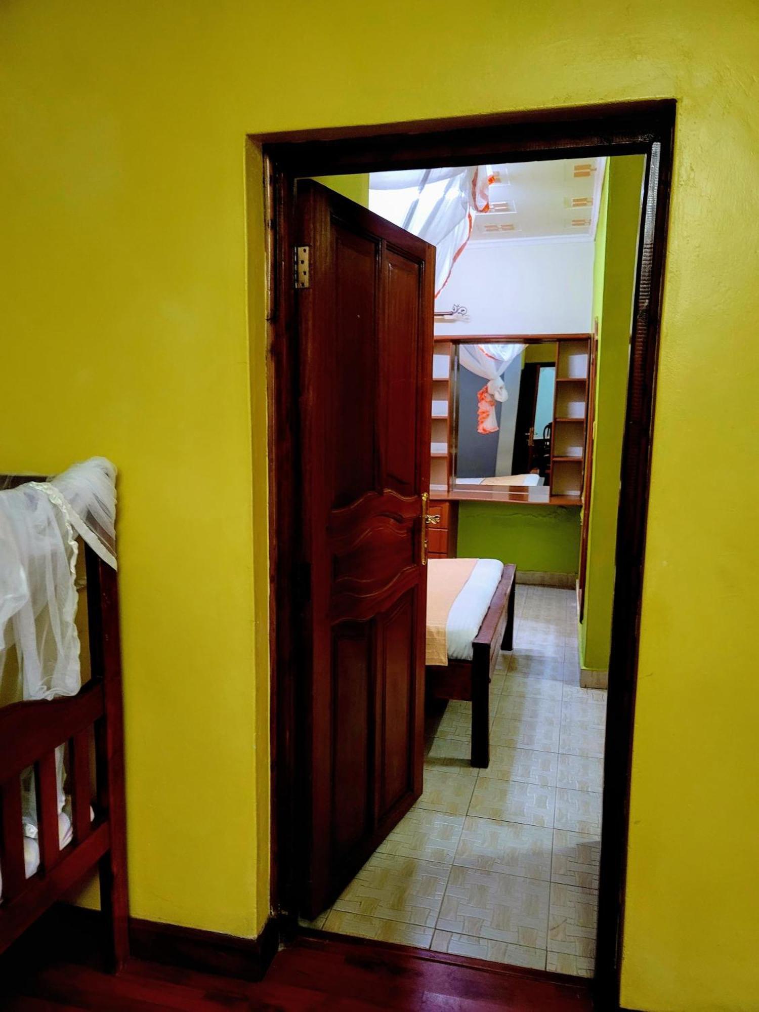 Apex Resort Nakuru Extérieur photo